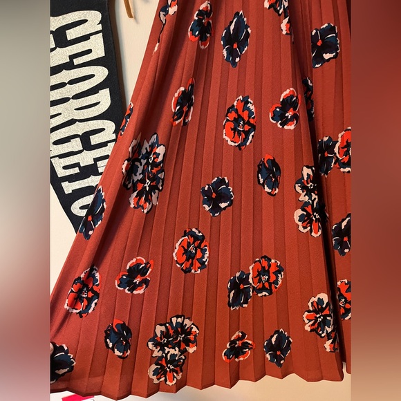 Halogen size Large pleated floral print midi skirt - Picture 3 of 4